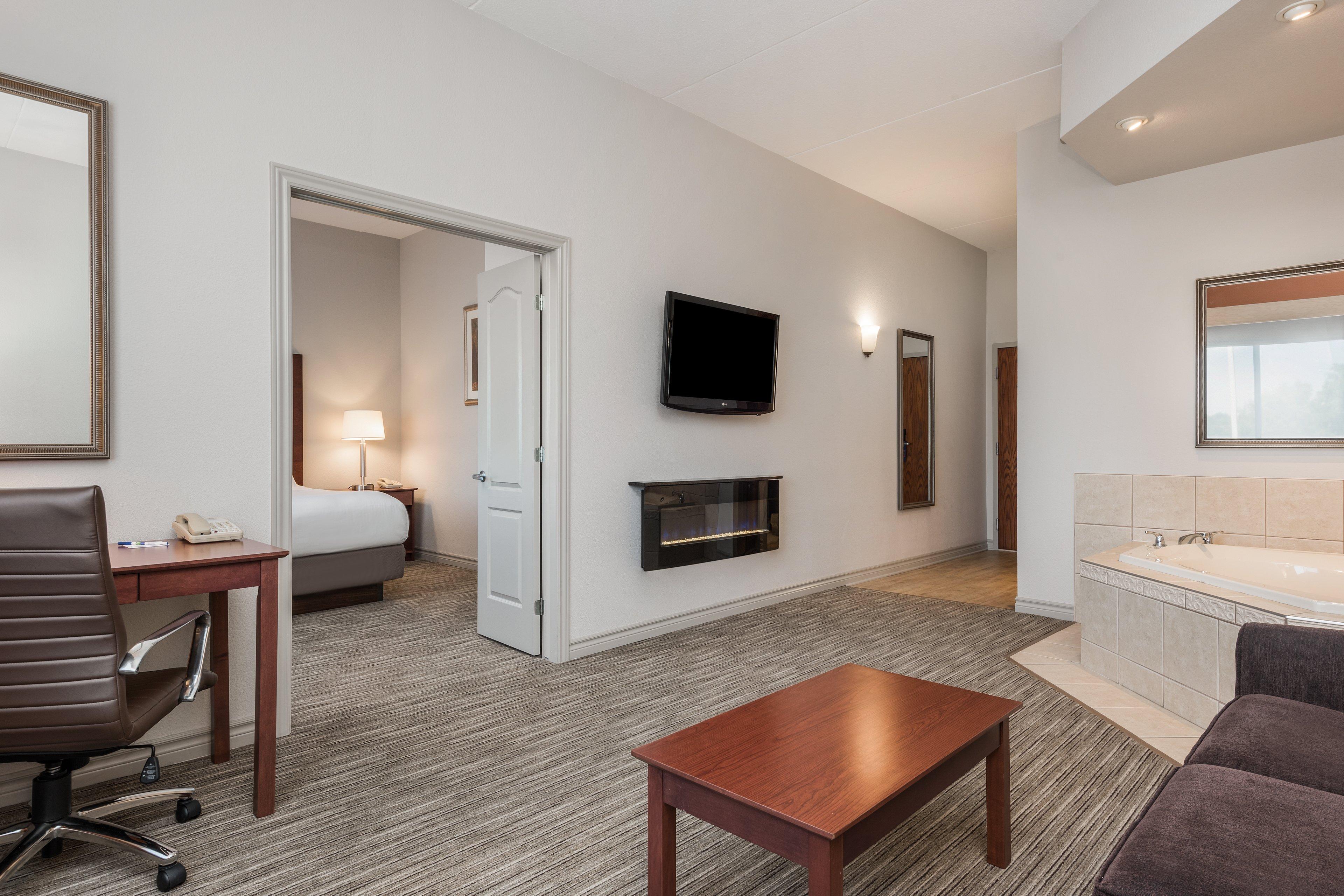 Holiday Inn Express Hotel & Suites 1000 Islands - Gananoque By Ihg Exteriör bild
