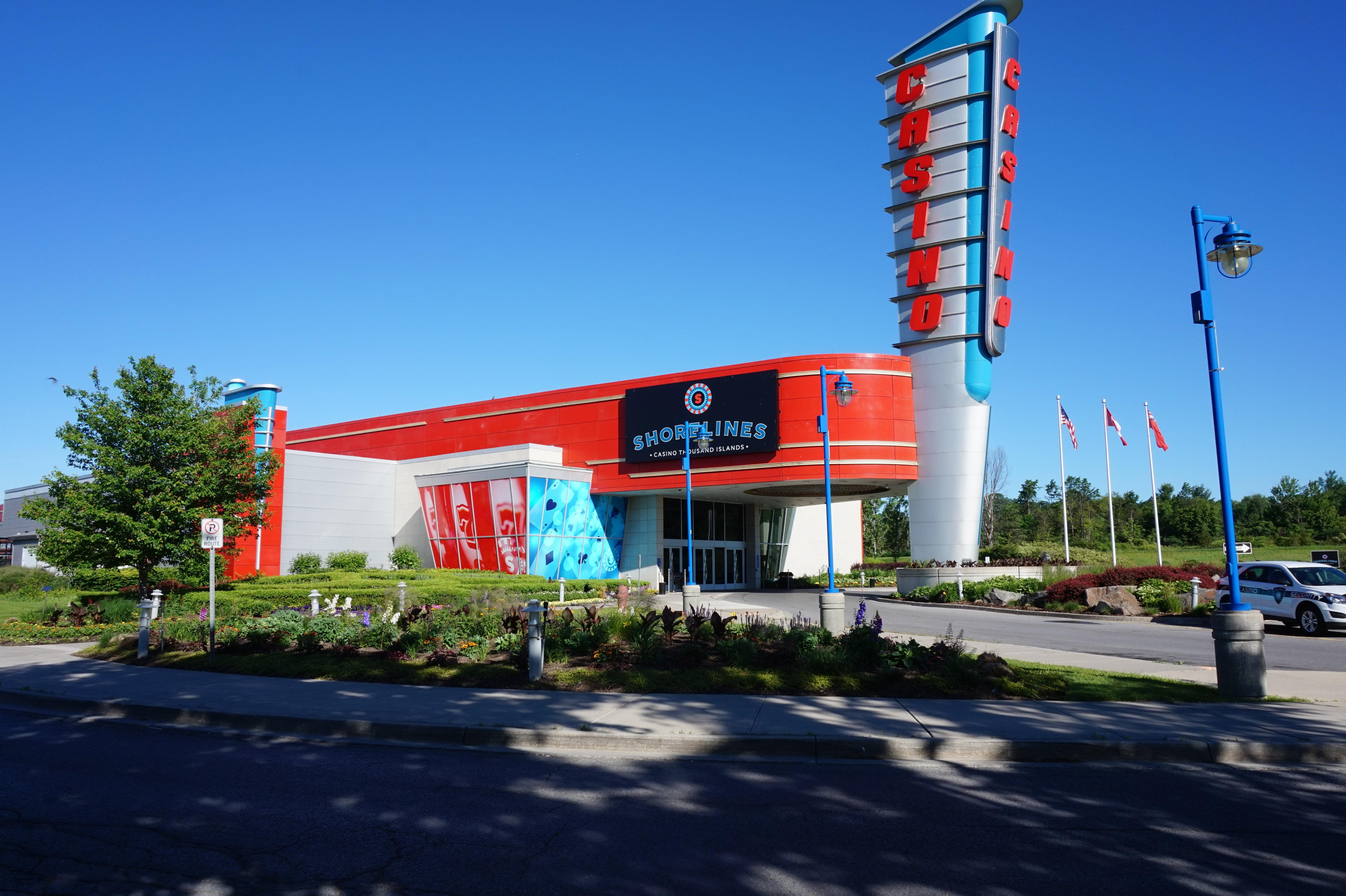 Holiday Inn Express Hotel & Suites 1000 Islands - Gananoque By Ihg Exteriör bild