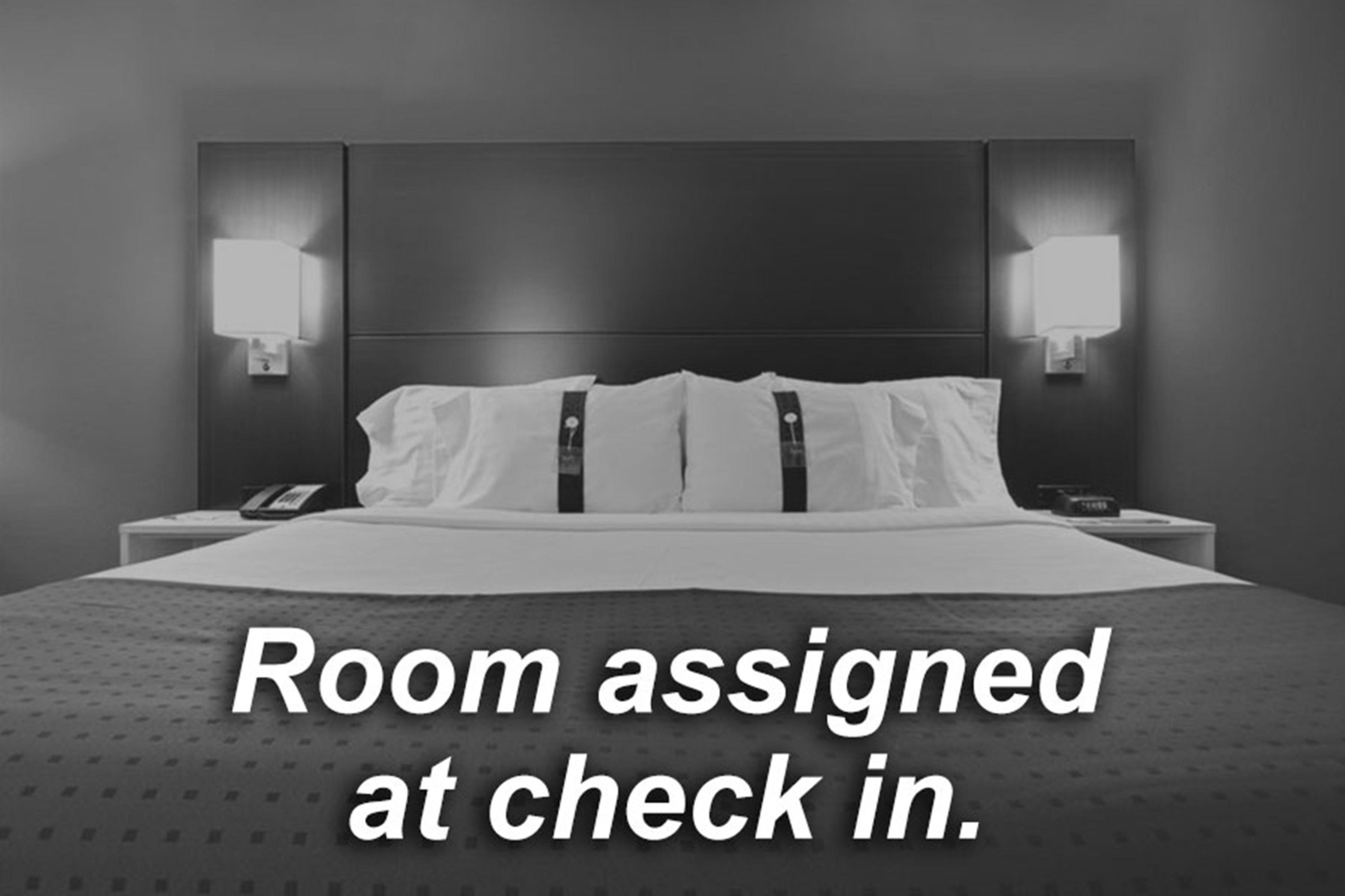 Holiday Inn Express Hotel & Suites 1000 Islands - Gananoque By Ihg Exteriör bild